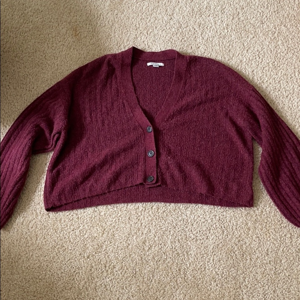 Cropped sweater